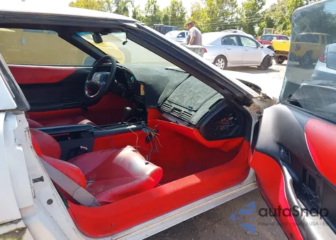 1996 Chevrolet Corvette из США, поврежденный, VIN 1G1YY32P8T5114447
